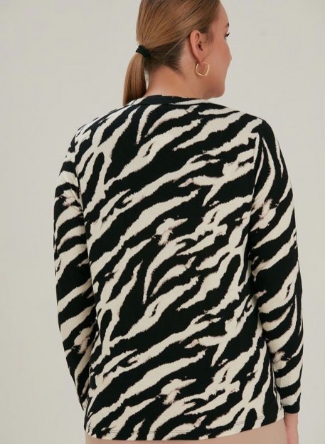 Zebra Desenli Büyük Beden Penye Gömlek
