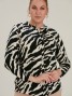 Zebra Desenli Büyük Beden Penye Gömlek